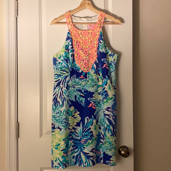 NWT Lilly Pulitzer Scuba Dress Brilliant Blue Wade and Sea Pearl Shift Printed - Picture 4 of 10